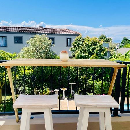 Calm Waters Guesthouse Plettenberg Bay Bagian luar foto