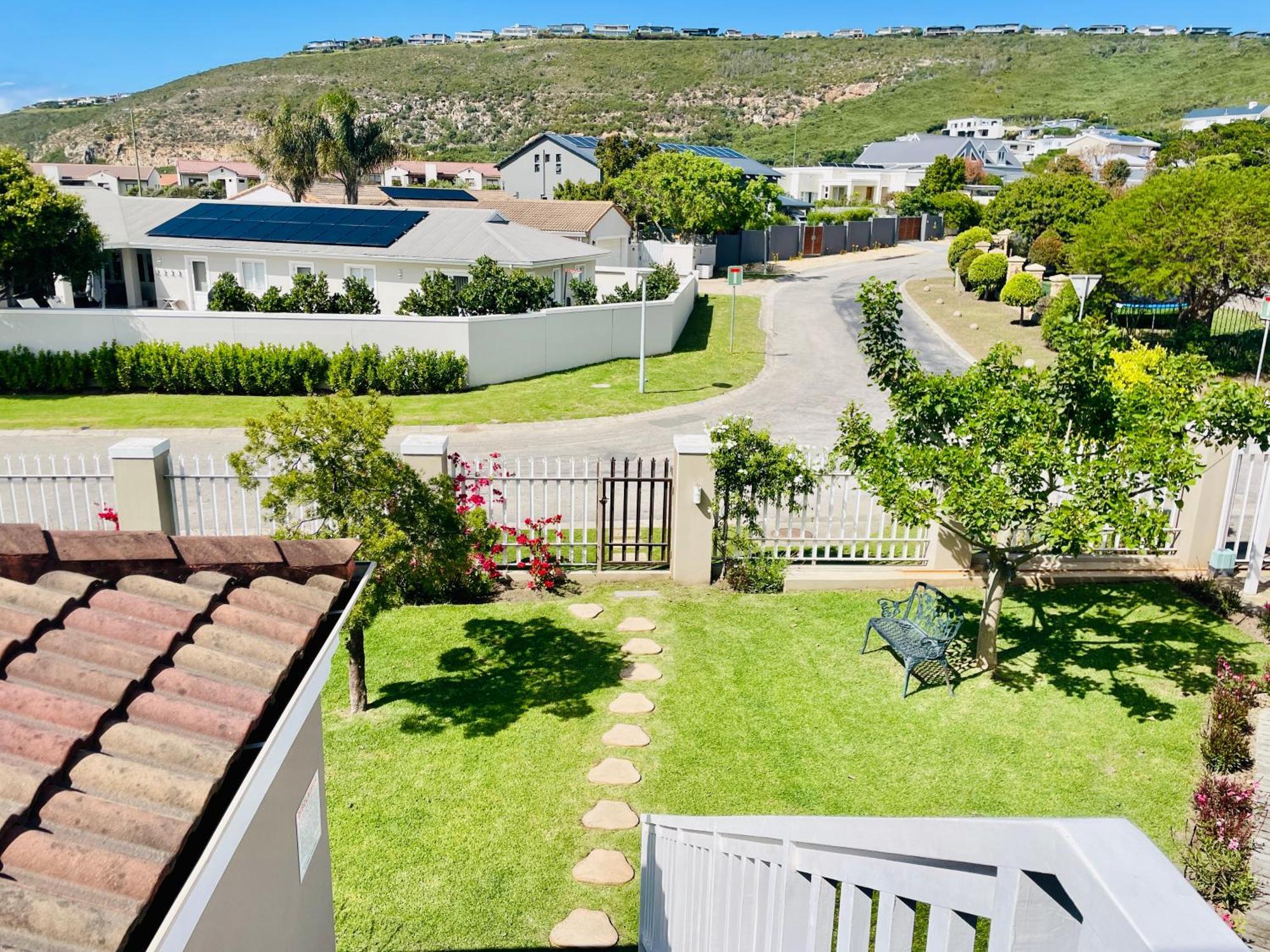 Calm Waters Guesthouse Plettenberg Bay Bagian luar foto