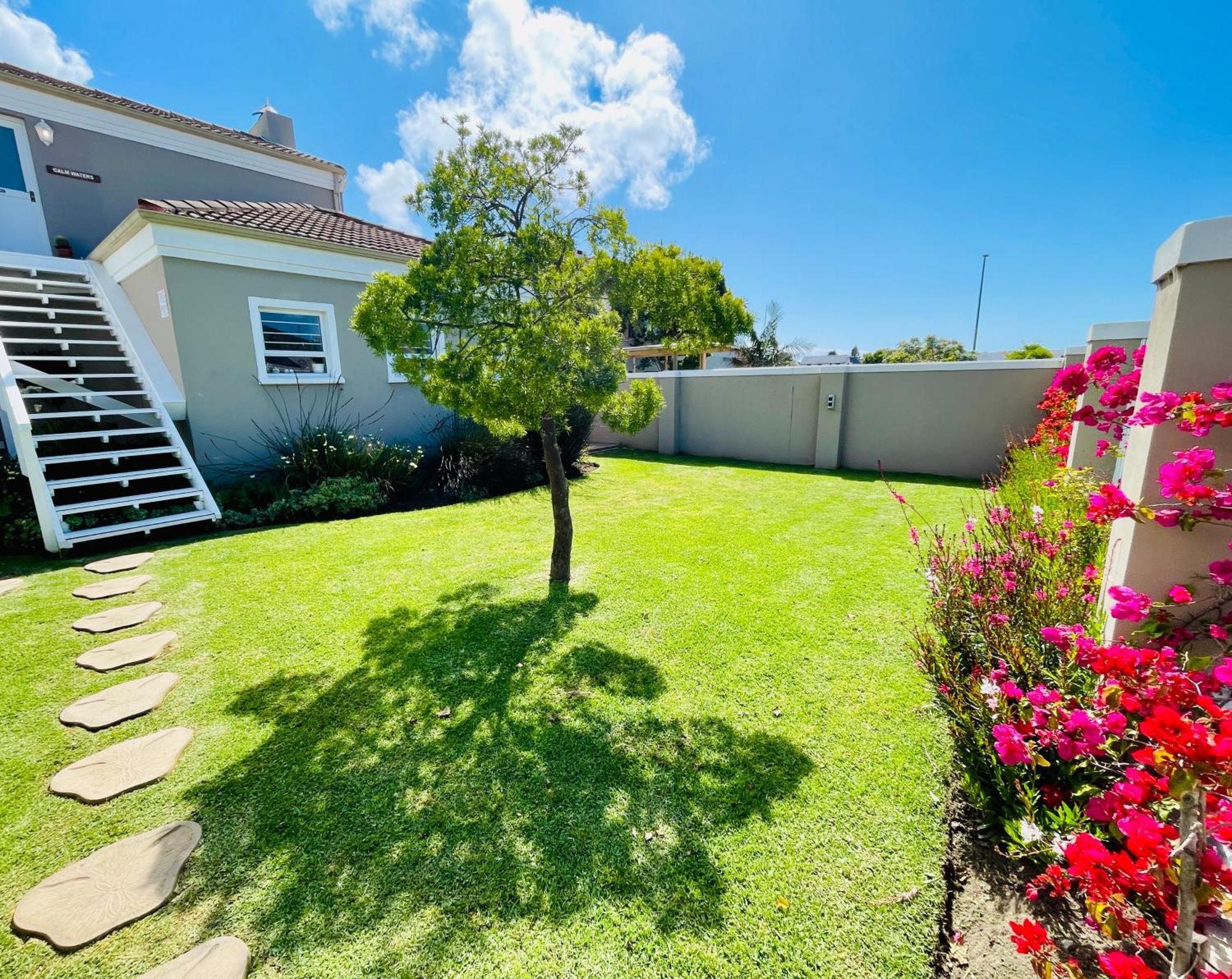 Calm Waters Guesthouse Plettenberg Bay Bagian luar foto