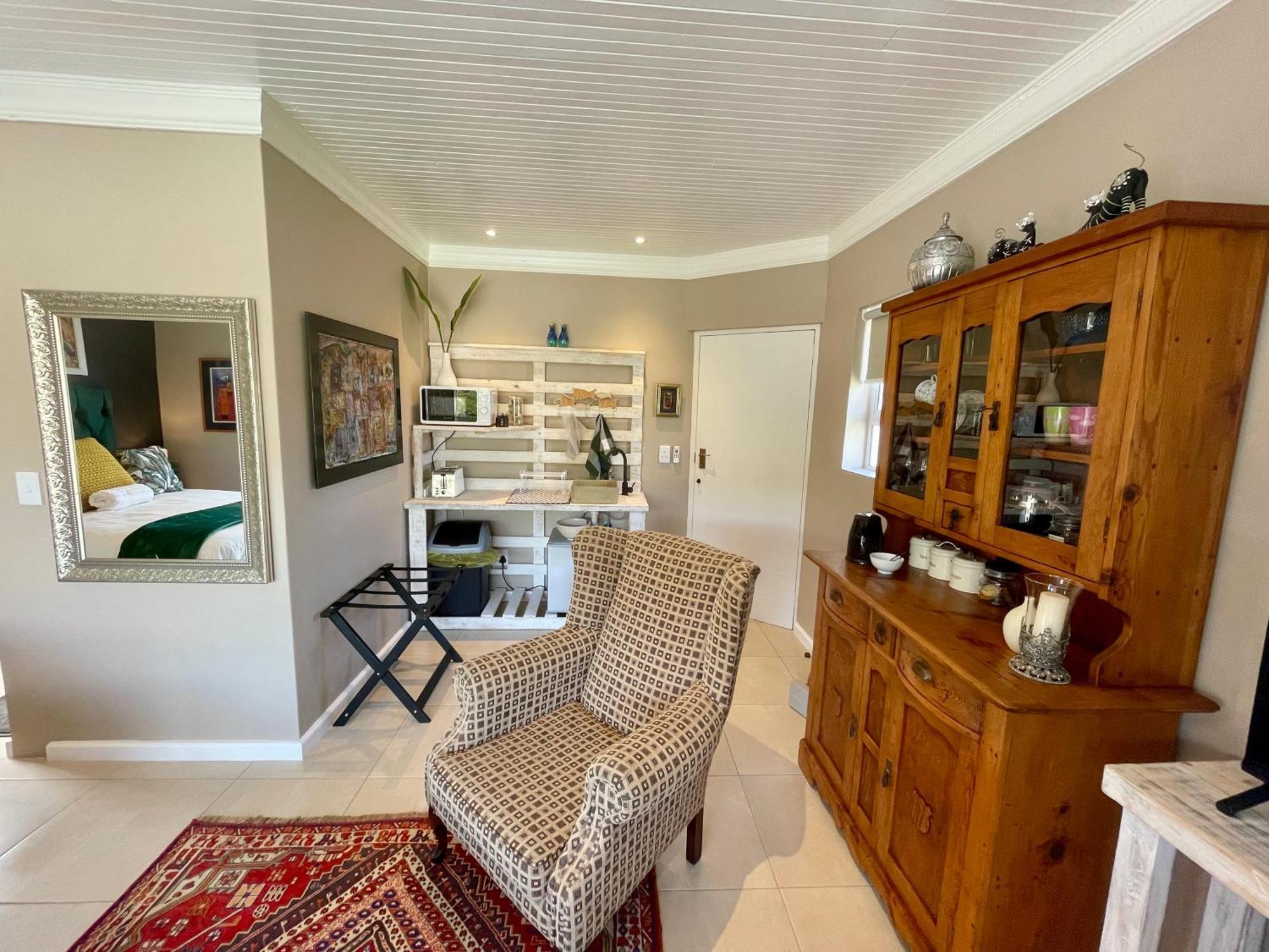 Calm Waters Guesthouse Plettenberg Bay Ruang foto