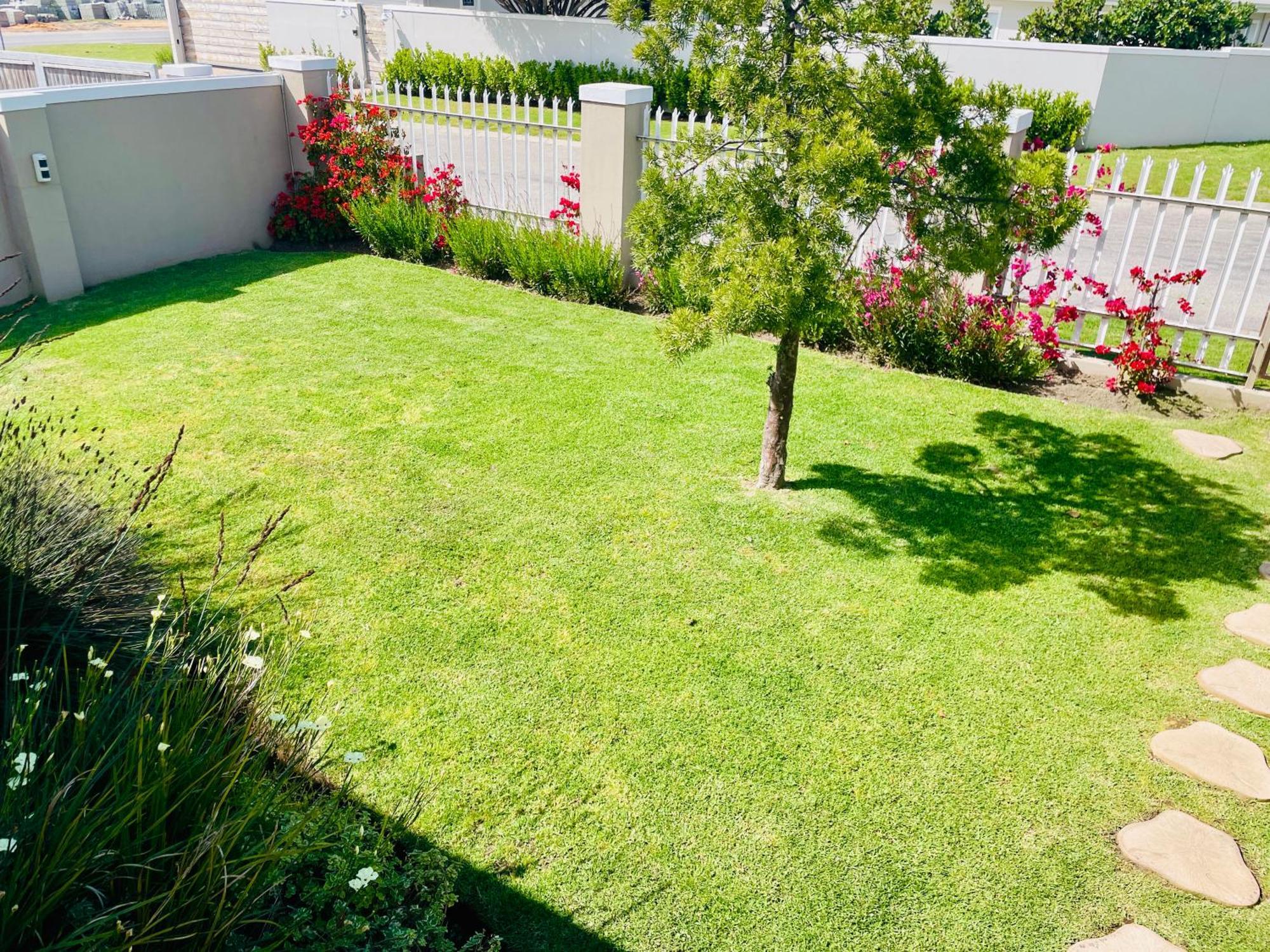 Calm Waters Guesthouse Plettenberg Bay Bagian luar foto