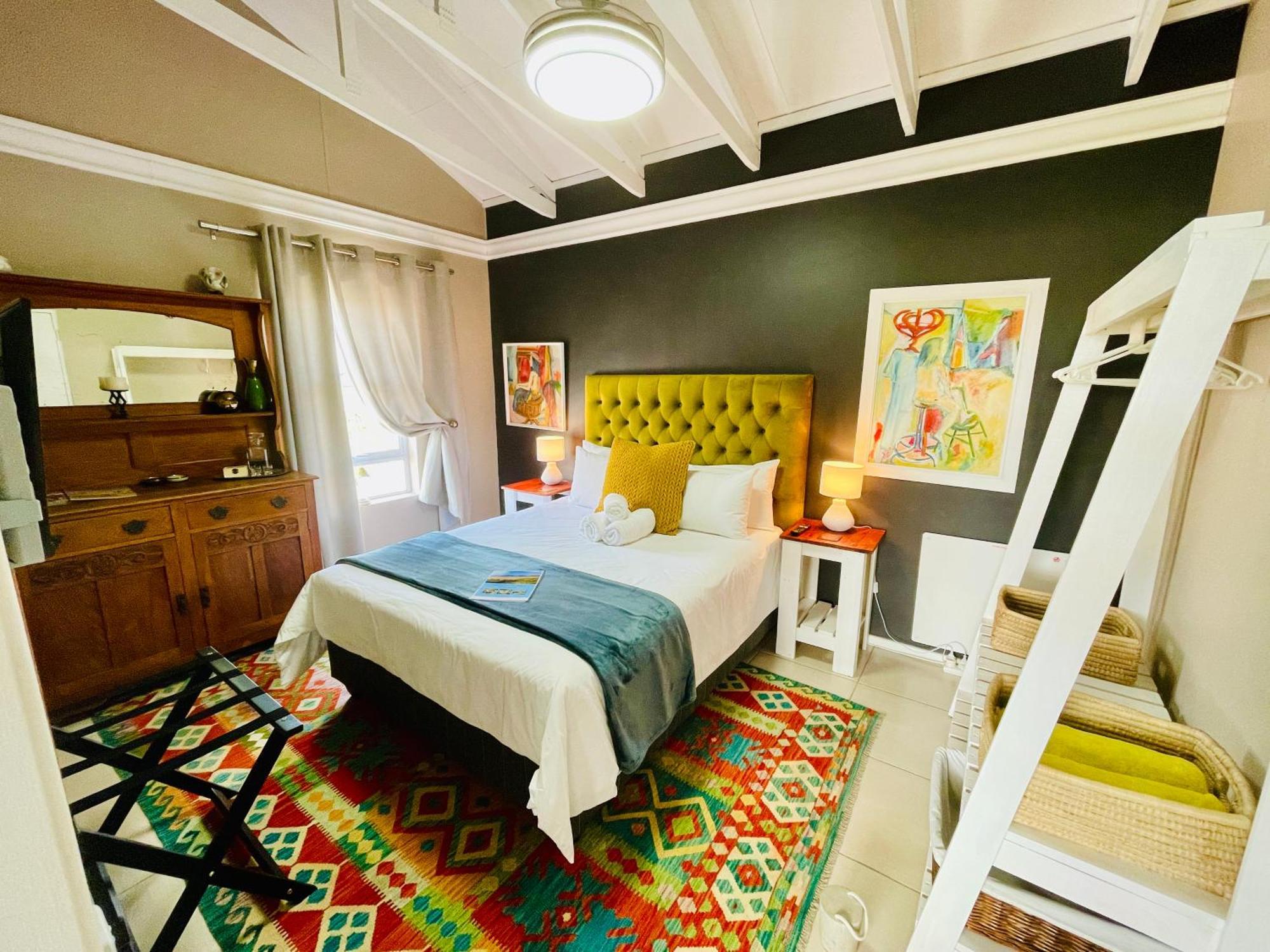 Calm Waters Guesthouse Plettenberg Bay Bagian luar foto
