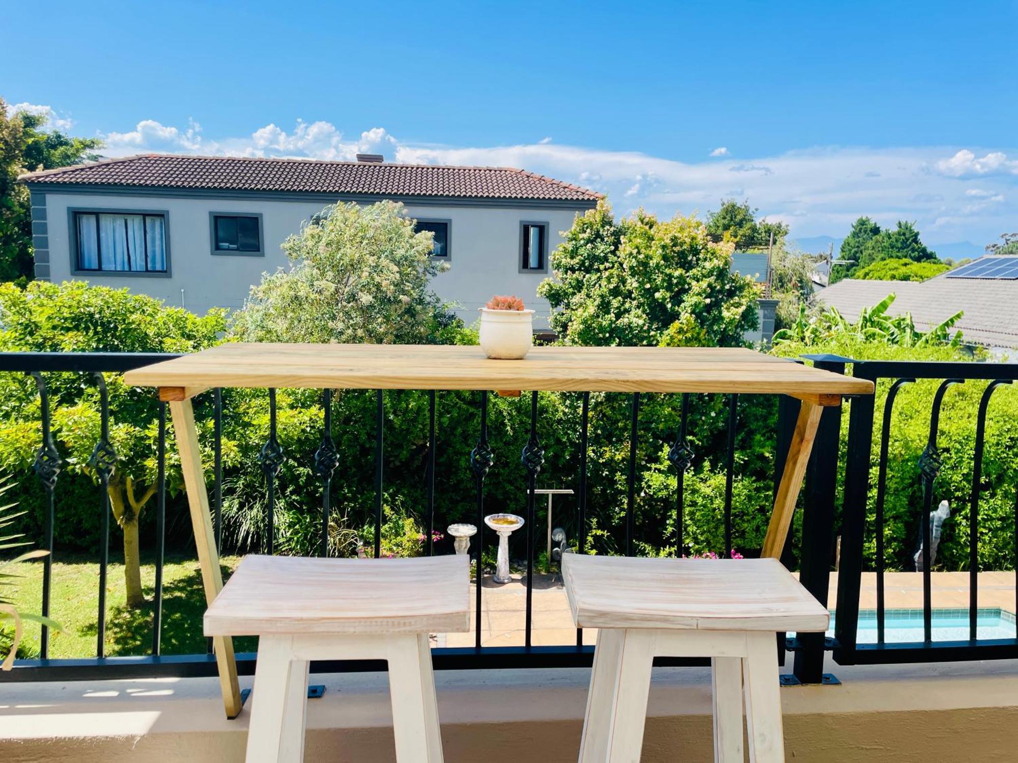 Calm Waters Guesthouse Plettenberg Bay Bagian luar foto
