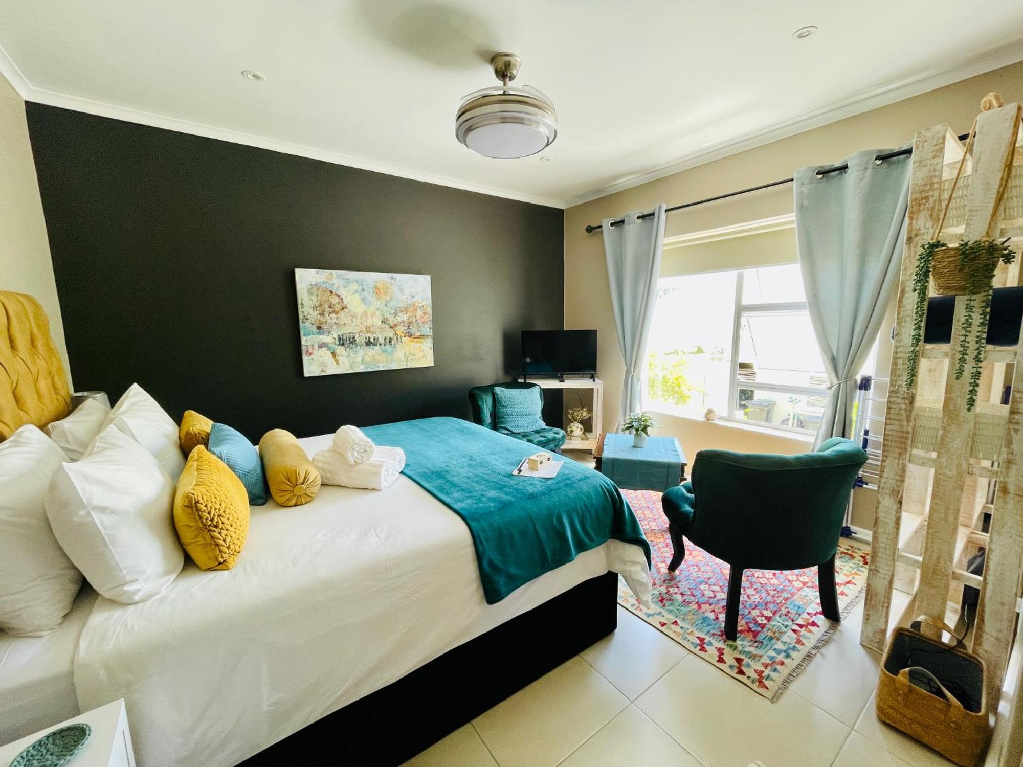 Calm Waters Guesthouse Plettenberg Bay Bagian luar foto